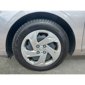 Hyundai i20  Hatchback 2022,  1.2 benzyna - Na sprzedaż za 39 850 zł - Warszawa - zdjęcie 9
