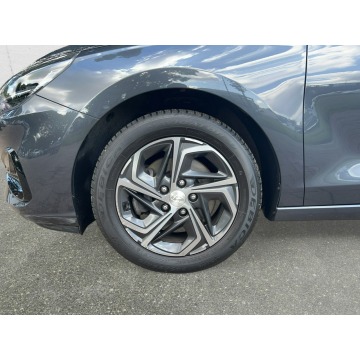 Hyundai i30  Hatchback 2022,  1.0 benzyna - Na sprzedaż za 56 850 zł - Warszawa - zdjęcie 9