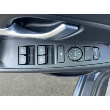Hyundai i30  Hatchback 2022,  1.0 benzyna - Na sprzedaż za 56 850 zł - Warszawa - zdjęcie 11