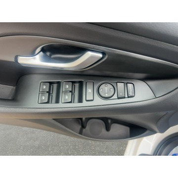 Hyundai i30  Hatchback 2023,  1.0 benzyna - Na sprzedaż za 58 850 zł - Warszawa - zdjęcie 11