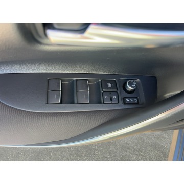 Toyota Corolla  Sedan/Limuzyna 2022,  1.5 benzyna - Na sprzedaż za 67 850 zł - Warszawa - zdjęcie 11