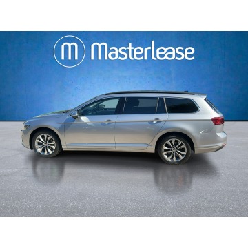 Volkswagen Passat  Sedan/Limuzyna 2023,  2.0 diesel - Na sprzedaż za 92 850 zł - Warszawa - zdjęcie 8