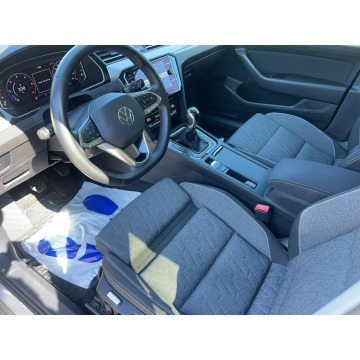 Volkswagen Passat  Sedan/Limuzyna 2023,  2.0 diesel - Na sprzedaż za 92 850 zł - Warszawa - zdjęcie 12