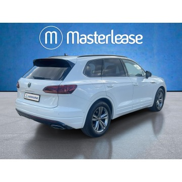 Volkswagen Touareg  SUV 2023,  3.0 diesel, automat - Na sprzedaż za 284 850 zł - Warszawa - zdjęcie 5