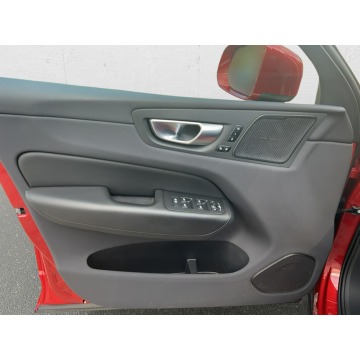 Volvo   SUV 2023,  2.0 benzyna, automat - Na sprzedaż za 500,00 zł - Warszawa - zdjęcie 10