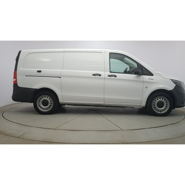 Mercedes - Benz Vito 2021 elektryczny, automat - Na sprzedaż za 69 500 zł - Warszawa - zdjęcie 8