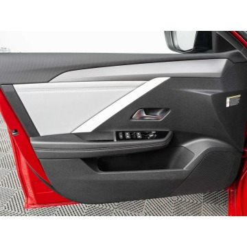 Opel Astra  Hatchback 2022,  1.2 benzyna, automat - Na sprzedaż za 70 800 zł - Gdynia - zdjęcie 9