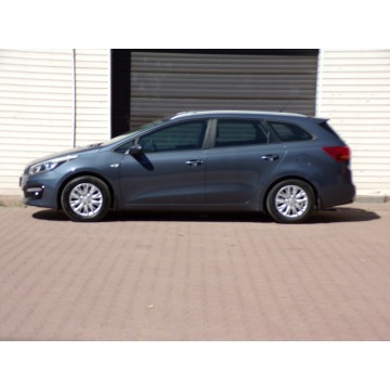 Kia Ceed  Kombi 2015,  1.4 benzyna - Na sprzedaż za 29 900 zł - Mikołów - zdjęcie 10