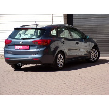 Kia Ceed  Kombi 2015,  1.4 benzyna - Na sprzedaż za 29 900 zł - Mikołów - zdjęcie 11