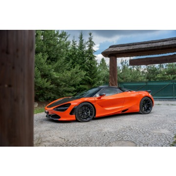 McLaren   Kabriolet 2021,  4.0 benzyna, automat - Na sprzedaż za 1 299 777 zł - Ropczyce - zdjęcie 3