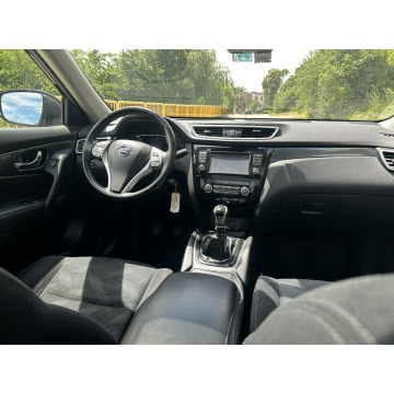 Nissan X-Trail  SUV 2016,  1.6 benzyna - Na sprzedaż za 57 999 zł - Gostyń - zdjęcie 8