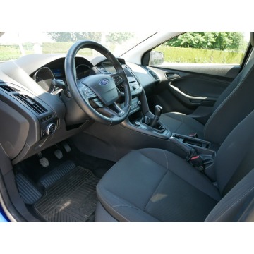 Ford Focus  Kombi 2015,  1.0 benzyna - Na sprzedaż za 23 700 zł - Goczałkowice-Zdrój - zdjęcie 4