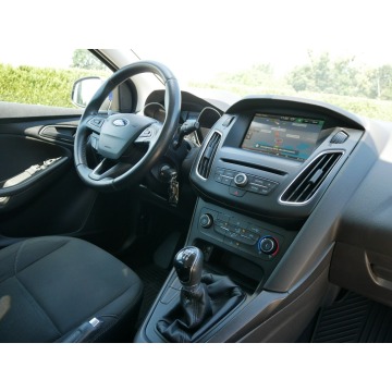 Ford Focus  Kombi 2015,  1.0 benzyna - Na sprzedaż za 23 700 zł - Goczałkowice-Zdrój - zdjęcie 7