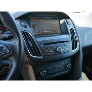 Ford Focus  Kombi 2015,  1.0 benzyna - Na sprzedaż za 23 700 zł - Goczałkowice-Zdrój - zdjęcie 6