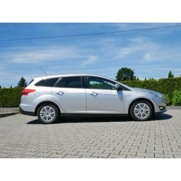 Ford Focus  Kombi 2015,  1.0 benzyna - Na sprzedaż za 23 700 zł - Goczałkowice-Zdrój - zdjęcie 11