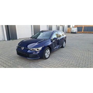 Volkswagen Golf  Kombi 2023,  2.0 diesel, automat - Na sprzedaż za 67 000 zł - Koszalin - zdjęcie 2