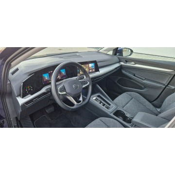 Volkswagen Golf  Kombi 2023,  2.0 diesel, automat - Na sprzedaż za 67 000 zł - Koszalin - zdjęcie 5