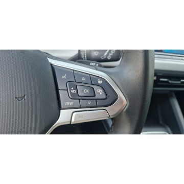 Volkswagen Golf  Kombi 2023,  2.0 diesel, automat - Na sprzedaż za 67 000 zł - Koszalin - zdjęcie 12