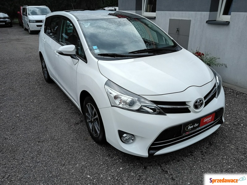 Toyota Verso  Minivan/Van 2013,  1998.0 diesel - Na sprzedaż za 29 000 zł - Janów Lubelski