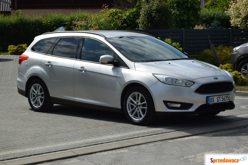 Ford Focus  Kombi 2015,  1.6 diesel - Na sprzedaż za 25 900 zł - Majdan Sieniawski