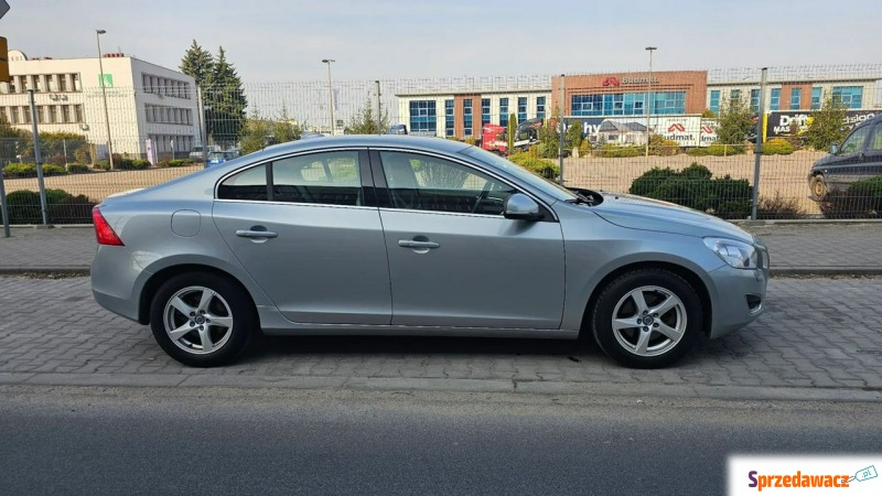 Volvo S60  Sedan/Limuzyna 2011,  1.6 diesel - Na sprzedaż za 26 200 zł - Płock