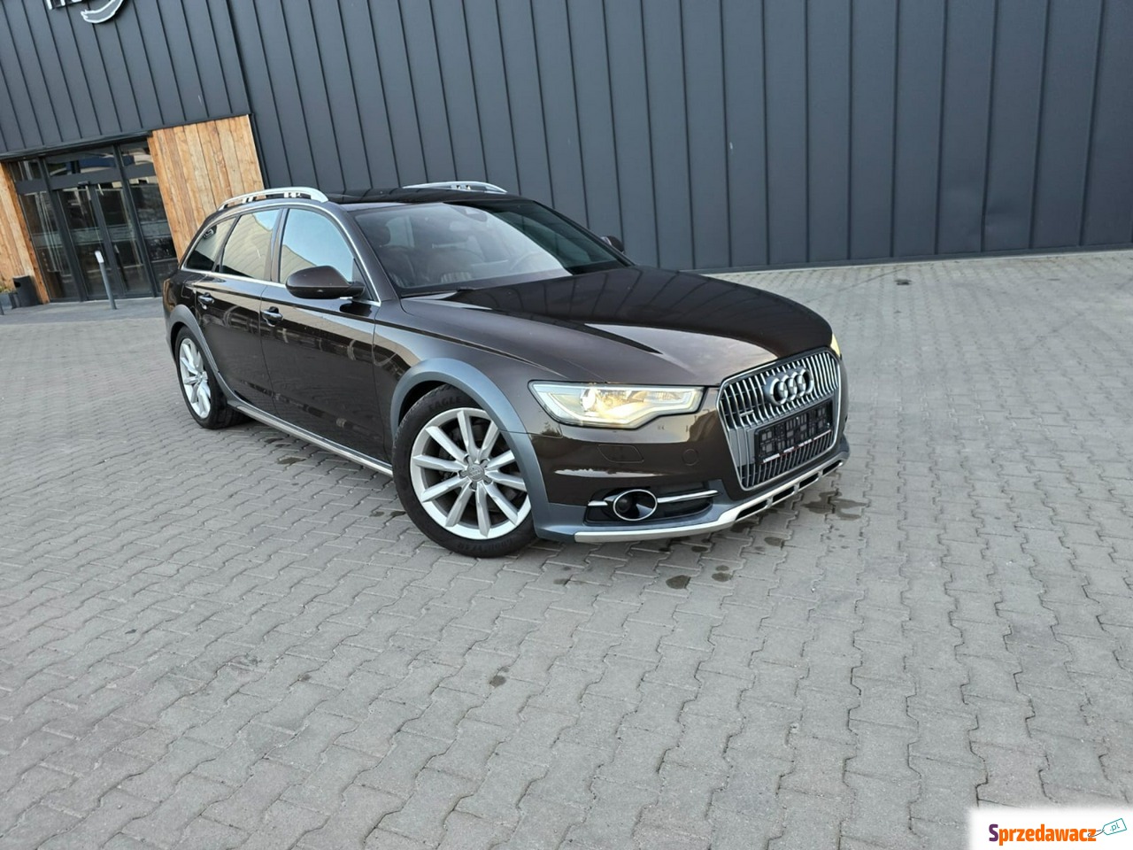 Audi A6 Allroad 2013