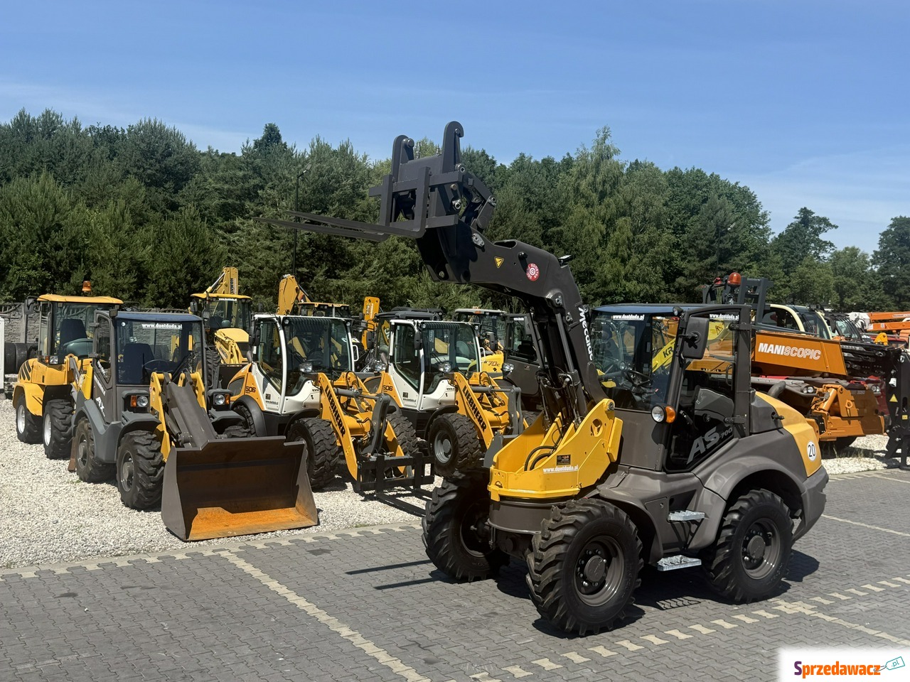 Mecalac AS 700 Obrotowe ramie...