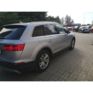 Audi Q7 2015,  3.0 diesel, automat - Na sprzedaż za 75 900 zł - Strzegom - zdjęcie 5
