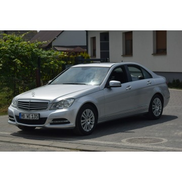 Mercedes - Benz C-klasa  Sedan/Limuzyna 2012,  1.8 benzyna - Na sprzedaż za 36 900 zł - Majdan Sieniawski - zdjęcie 4