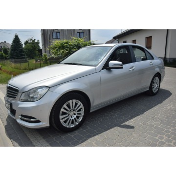 Mercedes - Benz C-klasa  Sedan/Limuzyna 2012,  1.8 benzyna - Na sprzedaż za 36 900 zł - Majdan Sieniawski - zdjęcie 5