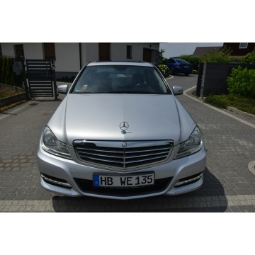 Mercedes - Benz C-klasa  Sedan/Limuzyna 2012,  1.8 benzyna - Na sprzedaż za 36 900 zł - Majdan Sieniawski - zdjęcie 7