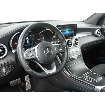 Mercedes - Benz GLC-klasa  SUV 2021,  2.0 diesel, automat - Na sprzedaż za 134 850 zł - Gdańsk - zdjęcie 6