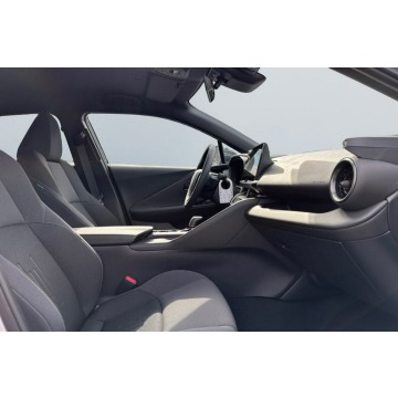 Toyota C-HR  SUV 2026,  2.0 hybryda, automat - Na sprzedaż za 152 900 zł - Szczecinek - zdjęcie 2