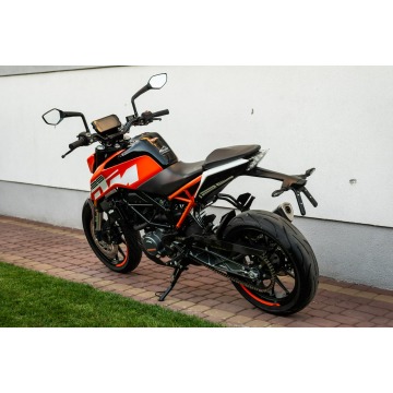 KTM duke - 125 R 2017 ABS Raty Transport Najw... - Motocykle sportowe - Radom - zdjęcie 4