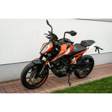 KTM duke - 125 R 2017 ABS Raty Transport Najw... - Motocykle sportowe - Radom - zdjęcie 6