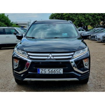 Mitsubishi Eclipse Cross  SUV 2018,  1.5 benzyna, automat - Na sprzedaż za 62 900 zł - Szczecin - zdjęcie 3