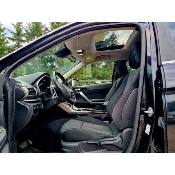 Mitsubishi Eclipse Cross  SUV 2018,  1.5 benzyna, automat - Na sprzedaż za 62 900 zł - Szczecin - zdjęcie 11