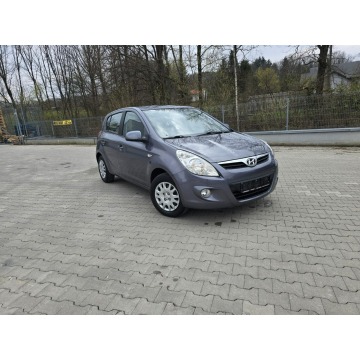 Hyundai i20  Hatchback 2010,  1.4 diesel - Na sprzedaż za 9 999,00 zł - Limanowa - zdjęcie 4