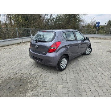 Hyundai i20  Hatchback 2010,  1.4 diesel - Na sprzedaż za 9 999,00 zł - Limanowa - zdjęcie 5