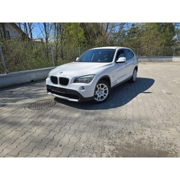 BMW X1 - 2.0 D  140 KM !!  X Drive / Mały Przebieg  155 tyś / Serwis ASO !!