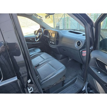 Mercedes - Benz Vito  Kombi 2017,  2.1 diesel, automat - Na sprzedaż za 89 900 zł - Limanowa - zdjęcie 11