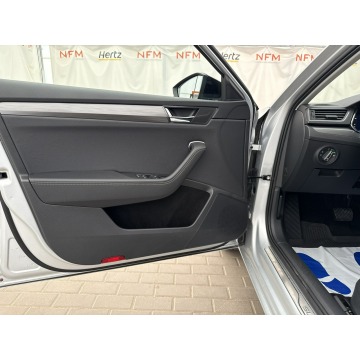 Skoda Superb  Kombi 2024,  2.0 diesel, automat - Na sprzedaż za 123 900 zł - Warszawa - zdjęcie 10