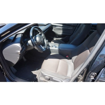 Mazda 3  Hatchback 2021,  2.5 benzyna, automat - Na sprzedaż za 79 999 zł - Zielona Góra - zdjęcie 11