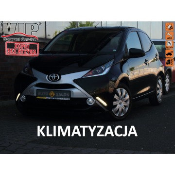 Toyota Aygo  Hatchback 2016,  1.0 benzyna - Na sprzedaż za 26 990 zł - Mysłowice - zdjęcie 1