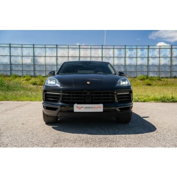 Porsche Cayenne  SUV 2022,  3.0 hybryda, automat - Na sprzedaż za 319 900 zł - Warszawa - zdjęcie 2