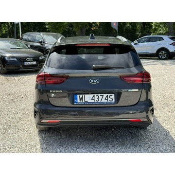 Kia Ceed  Kombi 2021,  1.6 diesel - Na sprzedaż za 58 800 zł - Pęcice - zdjęcie 4
