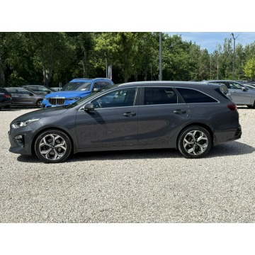 Kia Ceed  Kombi 2021,  1.6 diesel - Na sprzedaż za 58 800 zł - Pęcice - zdjęcie 6