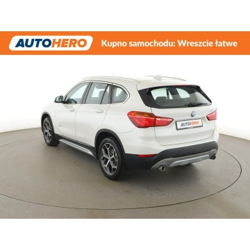 BMW X1  SUV 2017,  2.0 diesel, automat - Na sprzedaż za 65 600 zł - Warszawa - zdjęcie 4