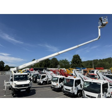 Iveco Crafter 2015,  2.0 diesel - Na sprzedaż za 476 010 zł - Widełki - zdjęcie 5