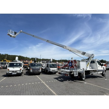 Iveco Crafter 2015,  2.0 diesel - Na sprzedaż za 476 010 zł - Widełki - zdjęcie 10